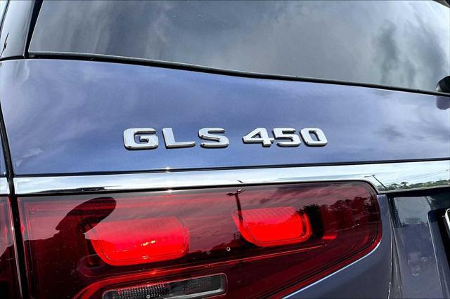 new 2025 Mercedes-Benz GLS 450 car, priced at $96,065