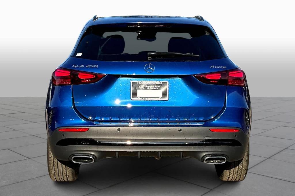 new 2024 Mercedes-Benz GLA 250 car, priced at $52,965