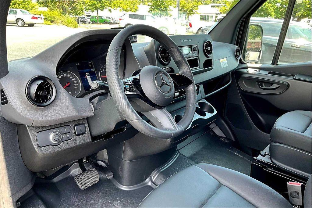 new 2025 Mercedes-Benz Sprinter 2500 car, priced at $77,669