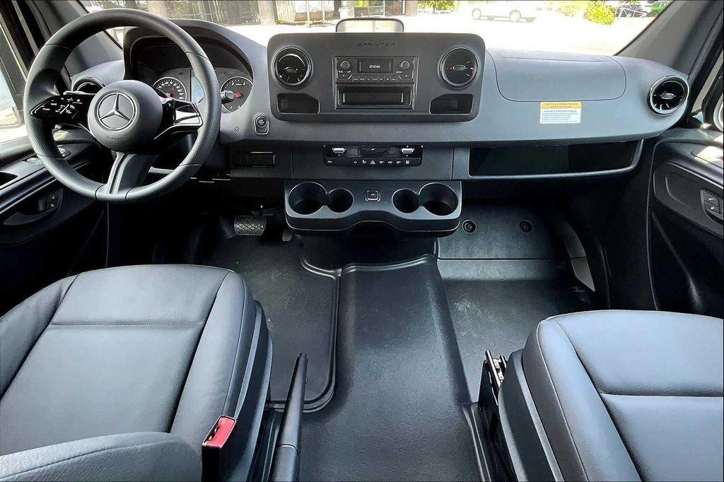 new 2025 Mercedes-Benz Sprinter 2500 car, priced at $77,669