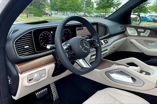 new 2025 Mercedes-Benz GLS 580 car, priced at $119,495