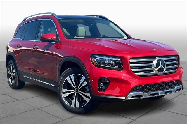 new 2025 Mercedes-Benz GLB 250 car, priced at $53,465