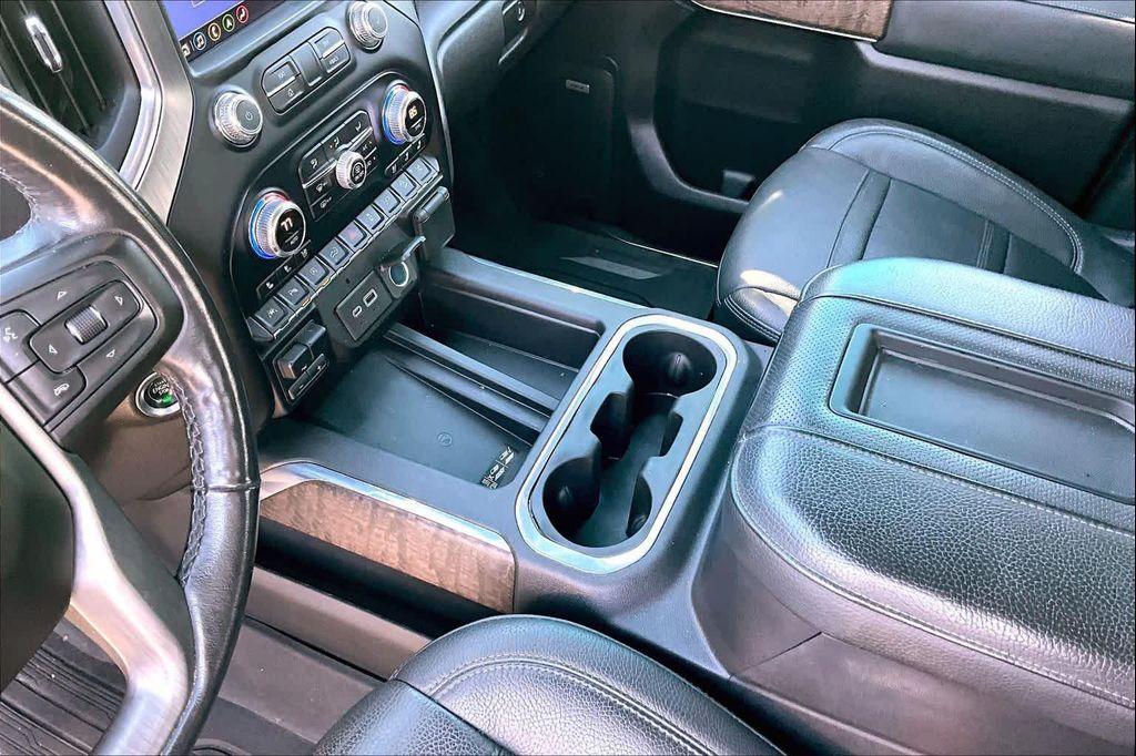 used 2021 GMC Sierra 1500 car, priced at $39,998