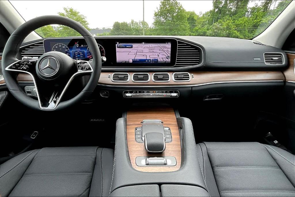 new 2024 Mercedes-Benz GLS 450 car, priced at $95,180