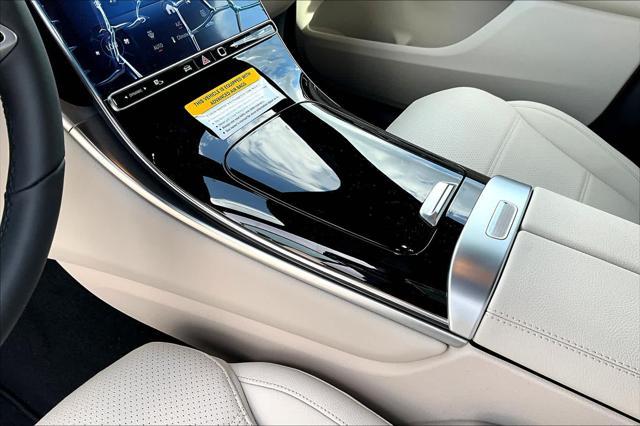 new 2025 Mercedes-Benz GLC 300 car, priced at $53,035