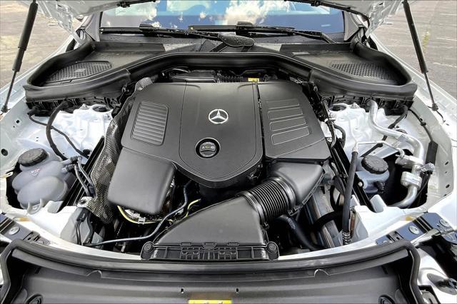 new 2025 Mercedes-Benz GLC 300 car, priced at $53,035