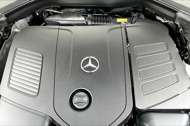 new 2025 Mercedes-Benz GLC 300 car, priced at $53,035