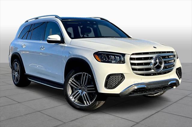 new 2025 Mercedes-Benz GLS 450 car, priced at $99,680