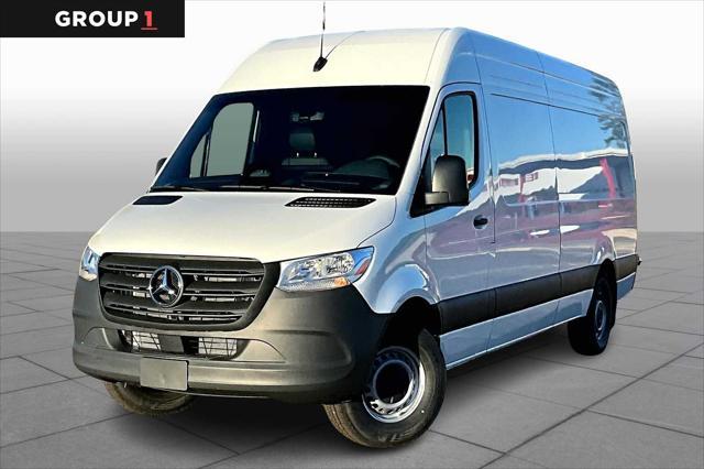 new 2025 Mercedes-Benz Sprinter 2500 car, priced at $67,086