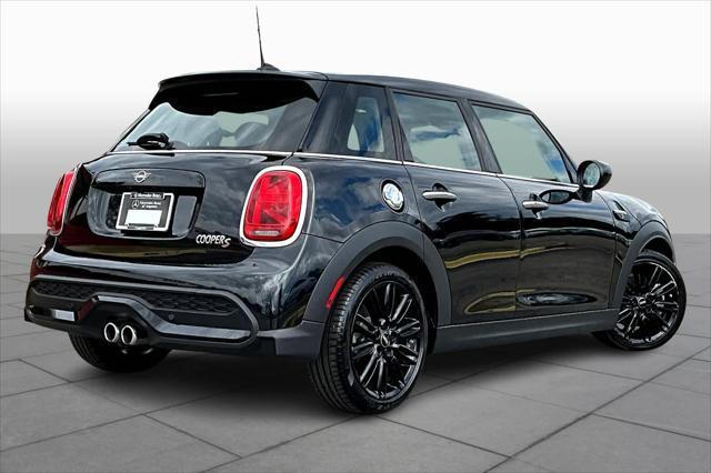 used 2024 MINI Hardtop car, priced at $28,398