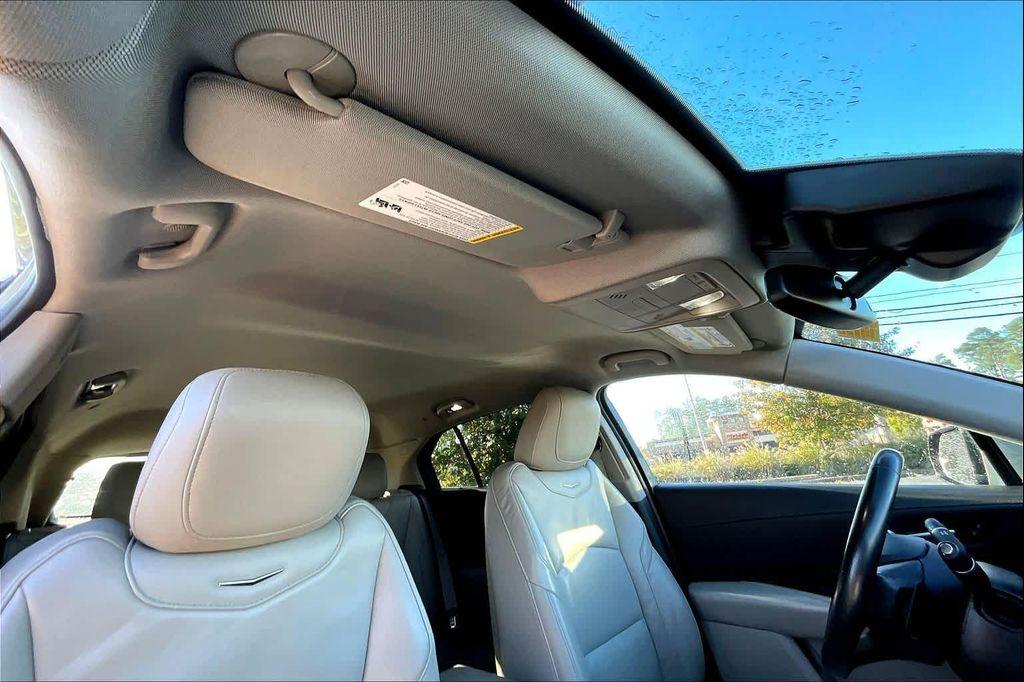 used 2023 Cadillac XT4 car, priced at $24,998