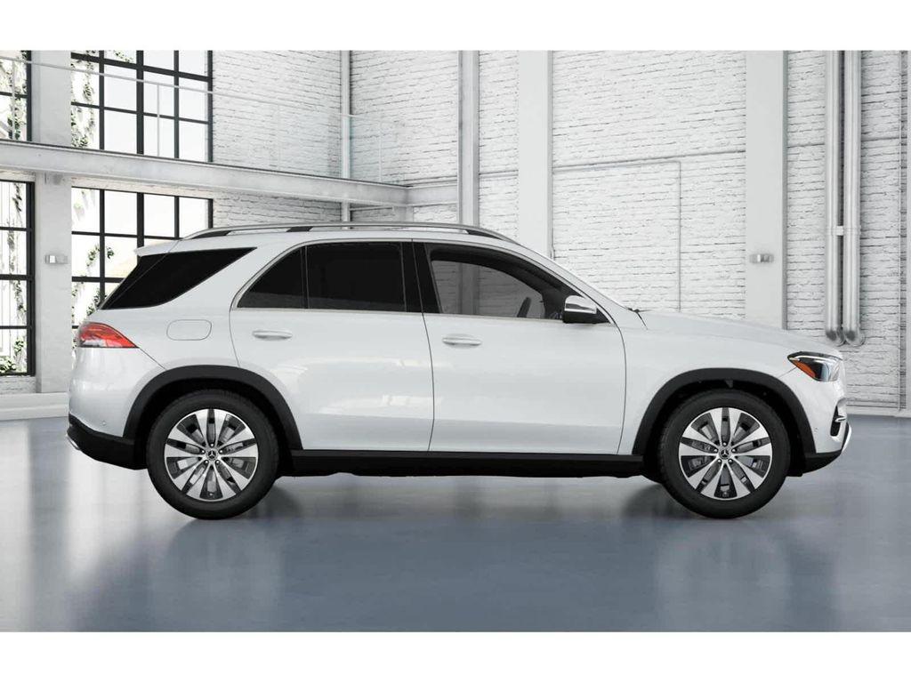 new 2025 Mercedes-Benz GLE 450 car, priced at $77,270
