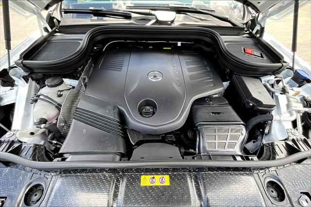 new 2025 Mercedes-Benz GLE 450 car, priced at $77,270