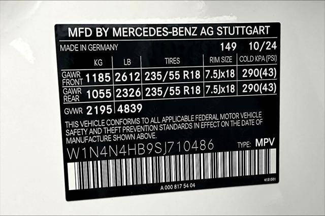 new 2025 Mercedes-Benz GLA 250 car, priced at $44,250