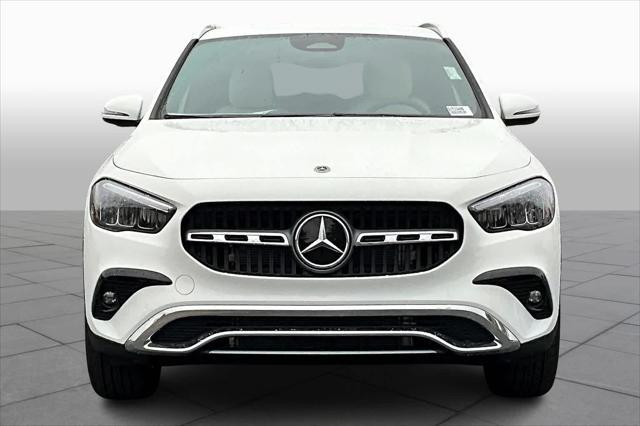 new 2025 Mercedes-Benz GLA 250 car, priced at $44,250