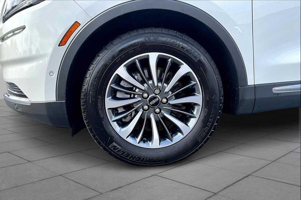 used 2022 Lincoln Nautilus car, priced at $33,798