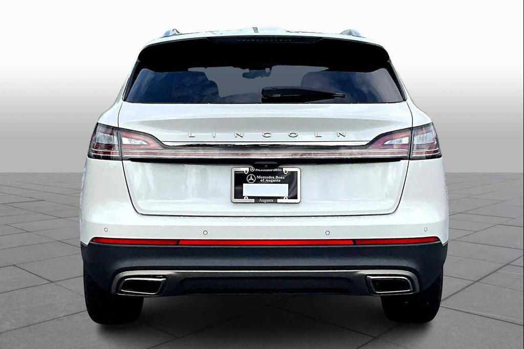 used 2022 Lincoln Nautilus car, priced at $33,798
