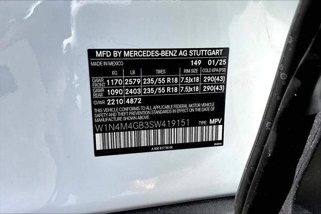 new 2025 Mercedes-Benz GLB 250 car, priced at $47,145