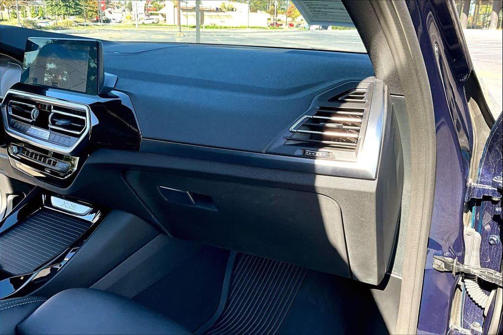 used 2022 BMW X3 car, priced at $32,098