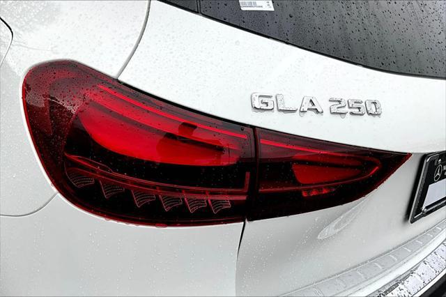 new 2025 Mercedes-Benz GLA 250 car, priced at $45,845