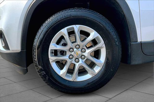 used 2021 Chevrolet Traverse car, priced at $24,998