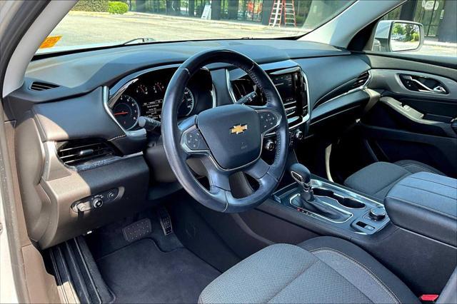 used 2021 Chevrolet Traverse car, priced at $24,998