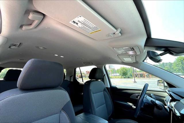 used 2021 Chevrolet Traverse car, priced at $24,998
