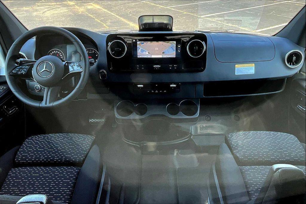 new 2025 Mercedes-Benz Sprinter 2500 car, priced at $69,385