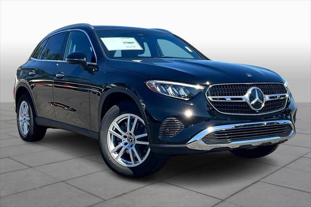 new 2025 Mercedes-Benz GLC 300 car, priced at $54,250