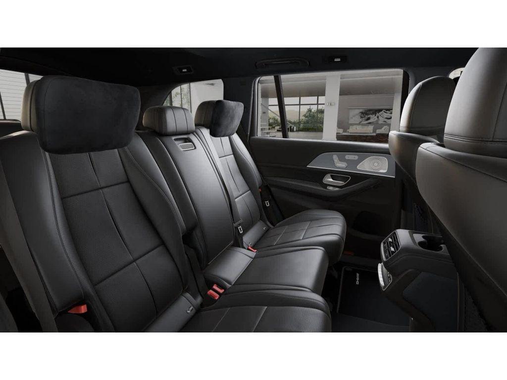 new 2026 Mercedes-Benz GLS 580 car, priced at $126,155