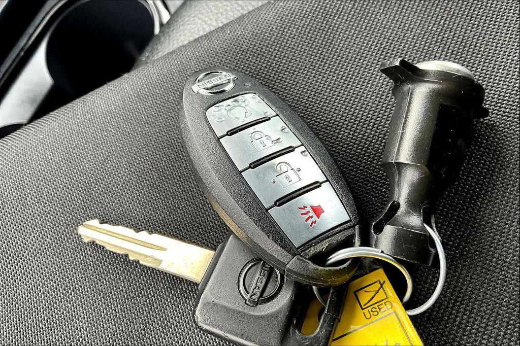 used 2021 Nissan Titan car, priced at $33,498