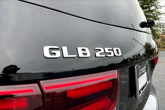 new 2025 Mercedes-Benz GLB 250 car, priced at $48,645