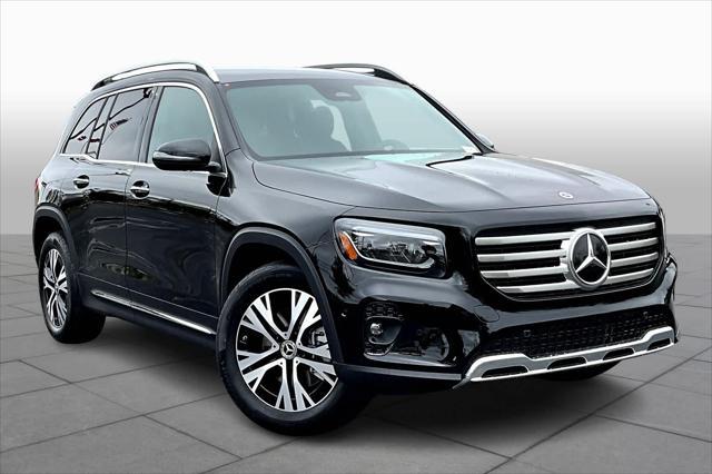 new 2025 Mercedes-Benz GLB 250 car, priced at $48,645