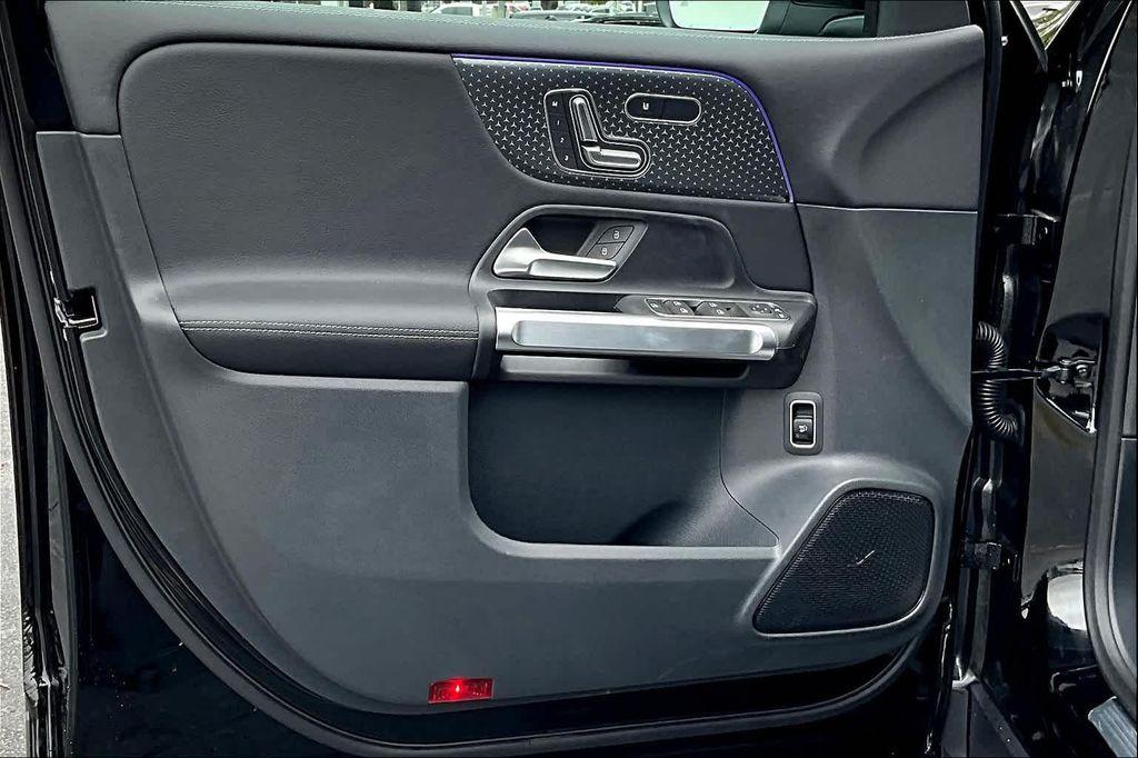 used 2025 Mercedes-Benz GLB 250 car, priced at $44,777