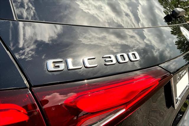 new 2024 Mercedes-Benz GLC 300 car, priced at $50,195