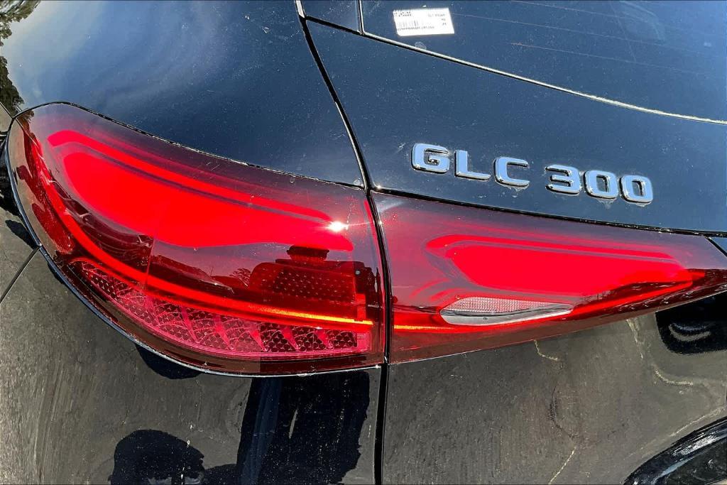 new 2024 Mercedes-Benz GLC 300 car, priced at $53,615