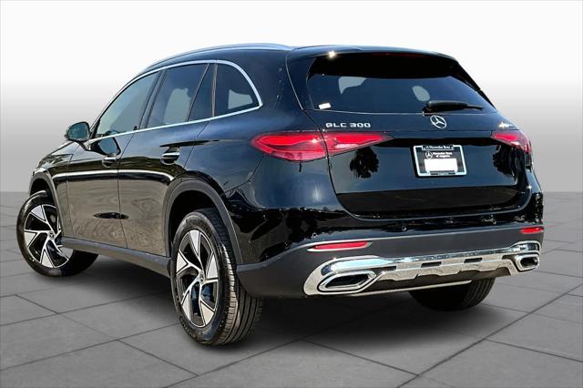 new 2024 Mercedes-Benz GLC 300 car, priced at $53,615