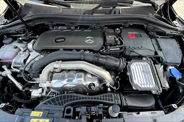 new 2025 Mercedes-Benz GLA 250 car, priced at $45,845
