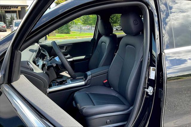 new 2025 Mercedes-Benz GLA 250 car, priced at $45,845