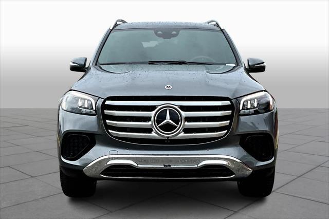 new 2025 Mercedes-Benz GLS 450 car, priced at $99,080