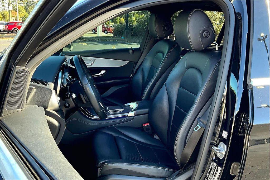 used 2020 Mercedes-Benz GLC 300 car, priced at $18,798