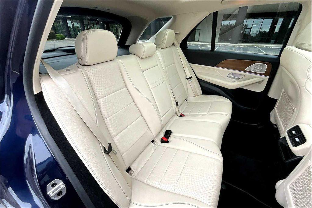 used 2022 Mercedes-Benz GLE 350 car, priced at $38,398