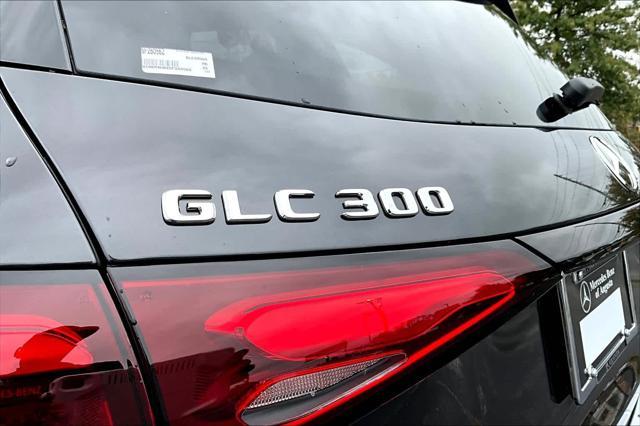 new 2025 Mercedes-Benz GLC 300 car, priced at $61,615