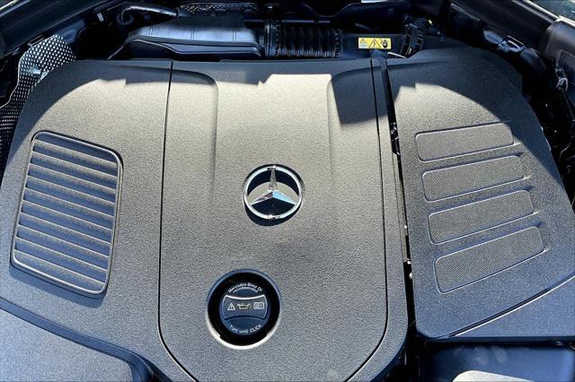 new 2025 Mercedes-Benz GLC 300 car, priced at $58,935