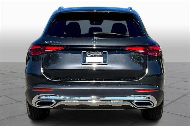 new 2025 Mercedes-Benz GLC 300 car, priced at $58,935