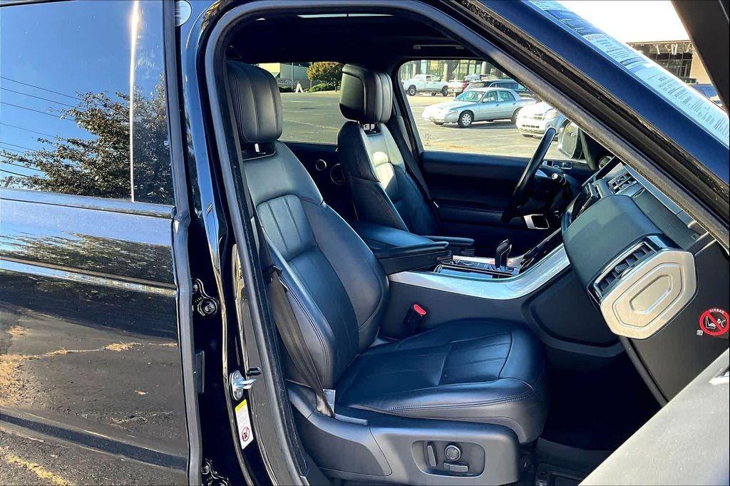 used 2019 Land Rover Range Rover Sport car, priced at $31,098