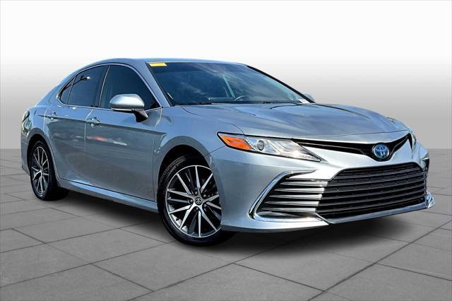 used 2022 Toyota Camry Hybrid car, priced at $28,798