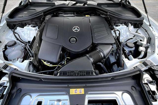 new 2025 Mercedes-Benz GLC 300 car, priced at $52,435