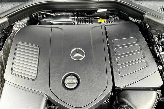 new 2025 Mercedes-Benz GLC 300 car, priced at $56,915