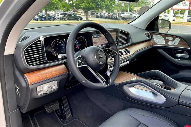 new 2025 Mercedes-Benz GLE 350 car, priced at $78,630